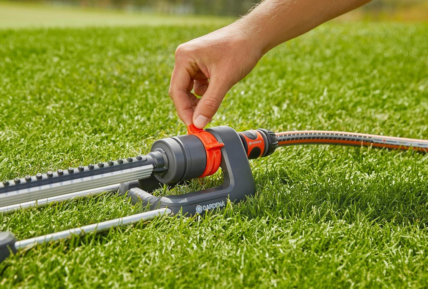 imageGARDENA 18704 Up to 3000 sq ft Adjustable Oscillating Yard Sprinkler for Watering Large Areas of Lawn and Garden Gardena Outdoor oscillating sprinklers Have Wide Heavy Duty Base for Stability