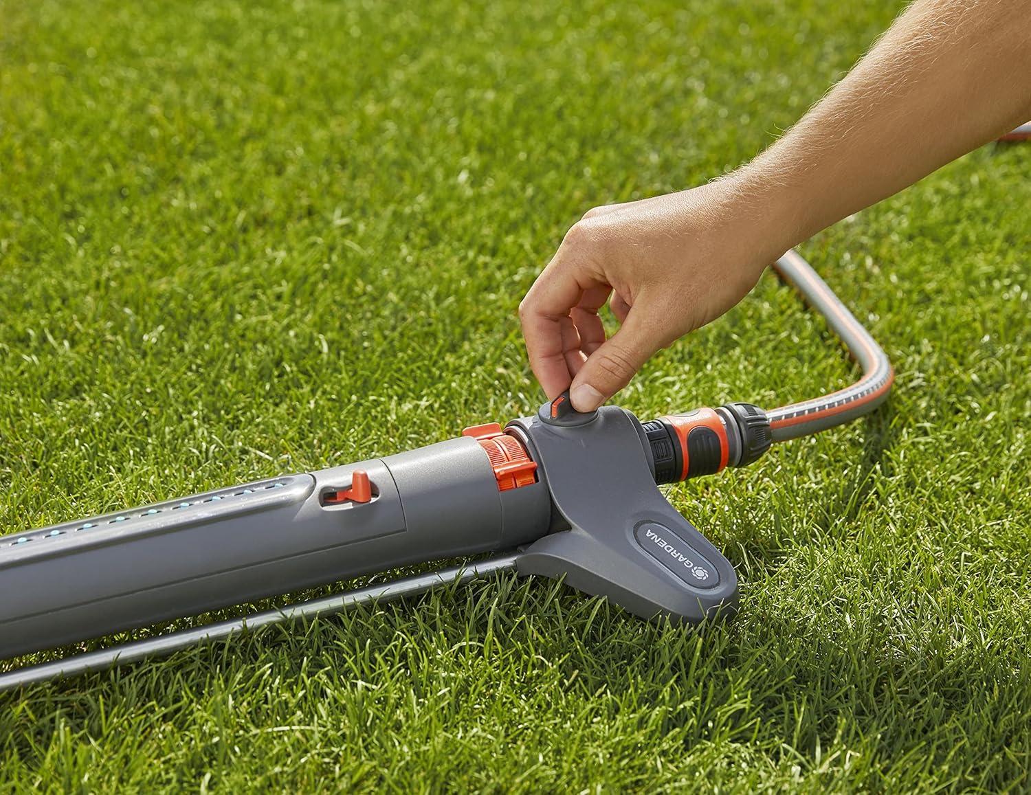 imageGARDENA 20570 Up to 3800 sq ft AquaZoom Adjustable Oscillating Yard Sprinkler for Watering Large Area Lawn and Garden Aquazoom Outdoor oscillating Sprinkler has Wide Heavy Duty Base3800 ft