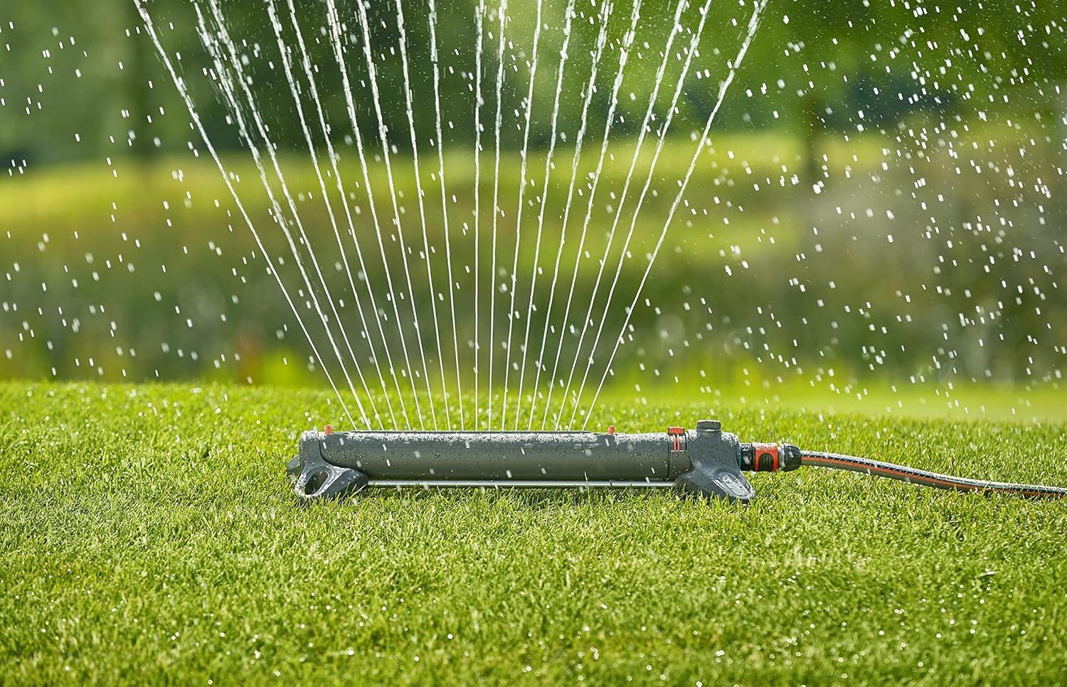 imageGARDENA 20570 Up to 3800 sq ft AquaZoom Adjustable Oscillating Yard Sprinkler for Watering Large Area Lawn and Garden Aquazoom Outdoor oscillating Sprinkler has Wide Heavy Duty Base3800 ft