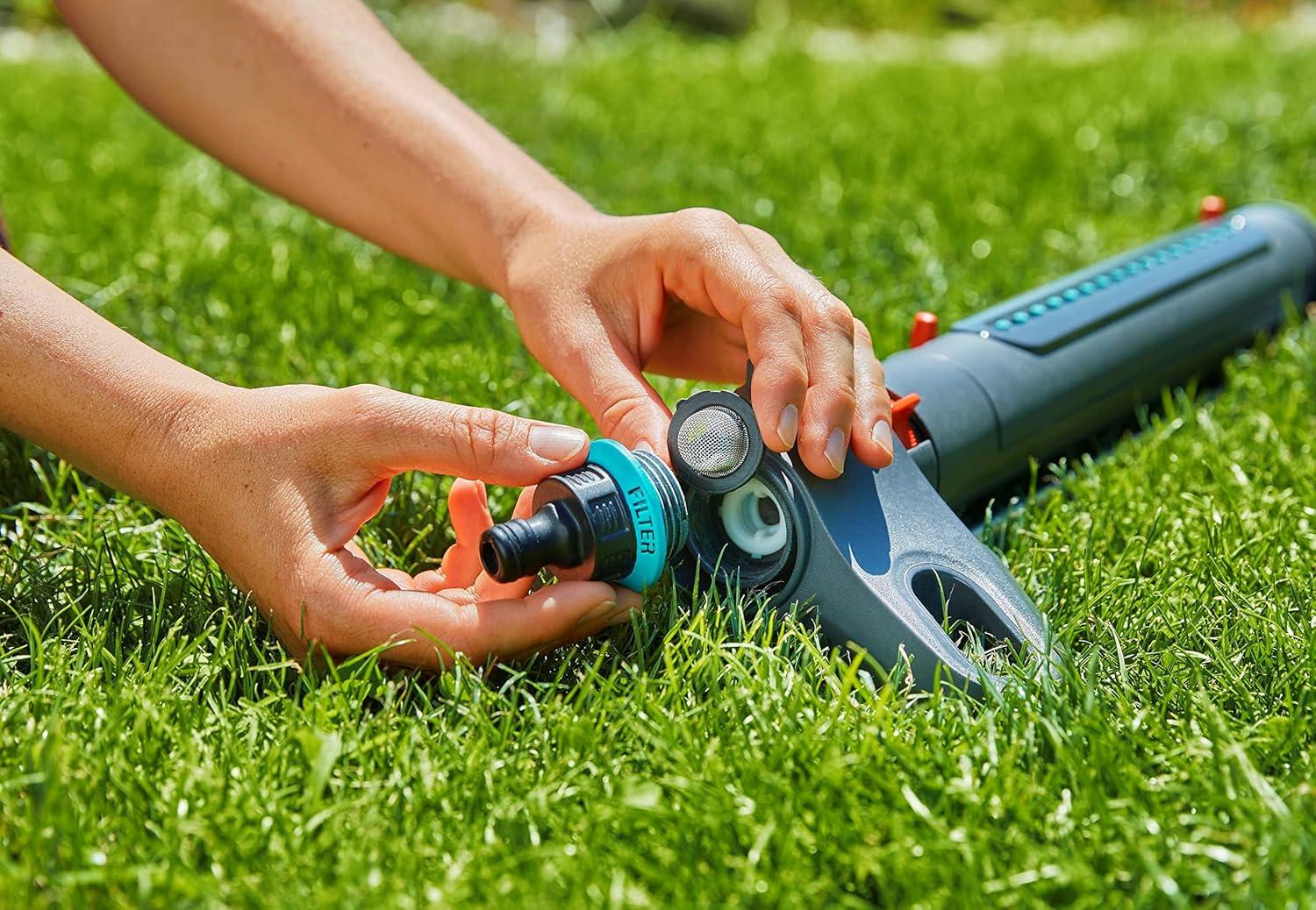 imageGARDENA 20570 Up to 3800 sq ft AquaZoom Adjustable Oscillating Yard Sprinkler for Watering Large Area Lawn and Garden Aquazoom Outdoor oscillating Sprinkler has Wide Heavy Duty Base3800 ft