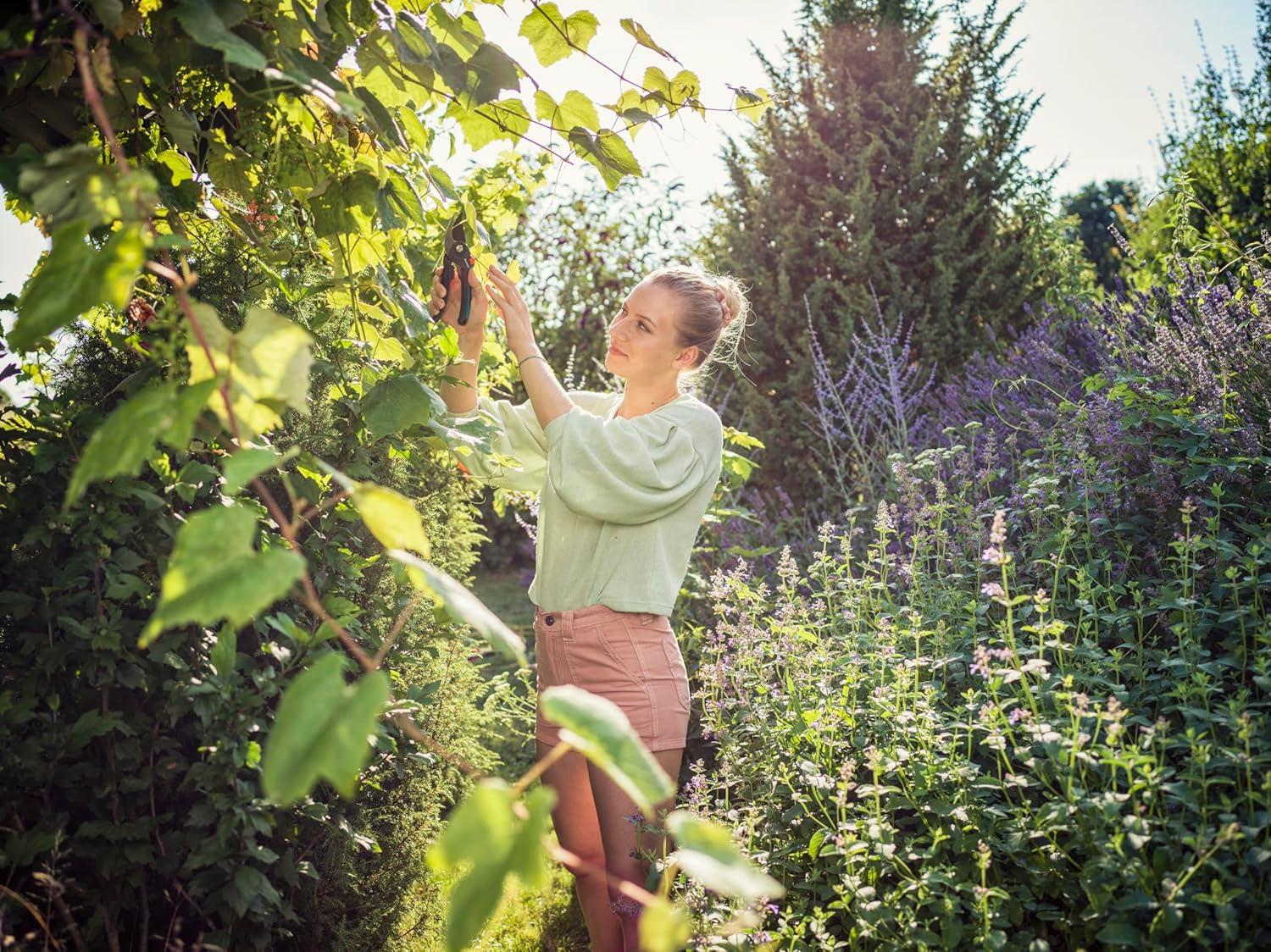 imageGARDENA 8904 PlantFriendly Pruner with Bypass Cutting for Branches and Twigs Max Cutting Diameter 1quot Integrated Spring in the Handle Nonstick Upper Blade Made in Germany