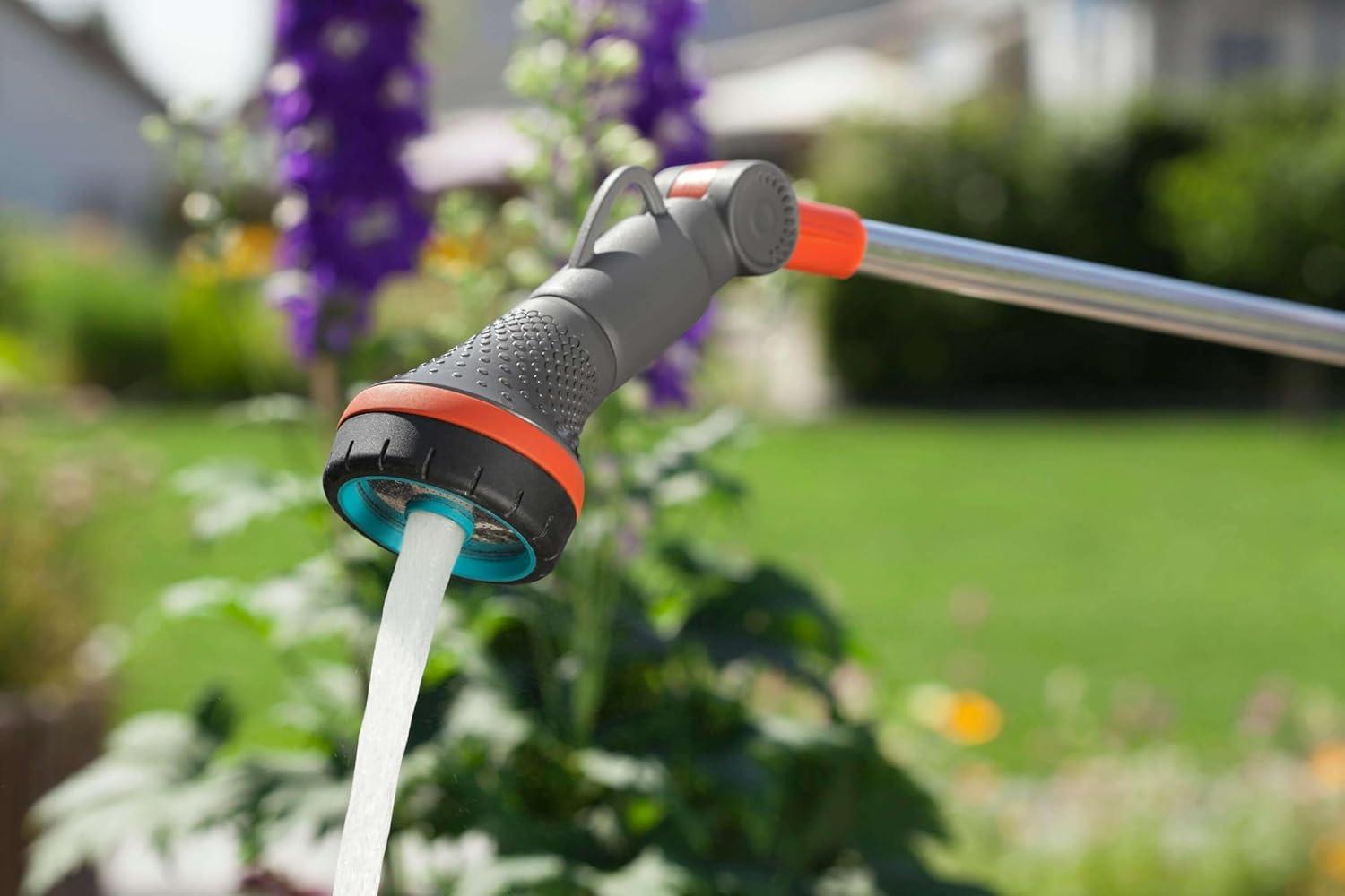 imageFusil arrosoir avec rgulateur Classic de Gardena pulvrisateur robuste de jardin pour un arrosage doux et rgulier 75 cm de long 1833220Fusilarrosoir pour suspensions Comfort