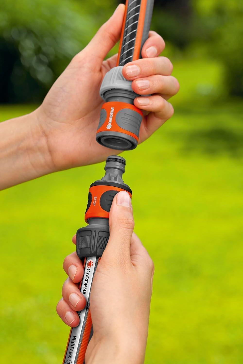 imageGardena Couplage pice de raccordement pour la connexion de tuyauterie scurise raccordement de deux tuyaux pour lextension la transition de tuyaux de 19 mm 34 13 mm 12 293120
