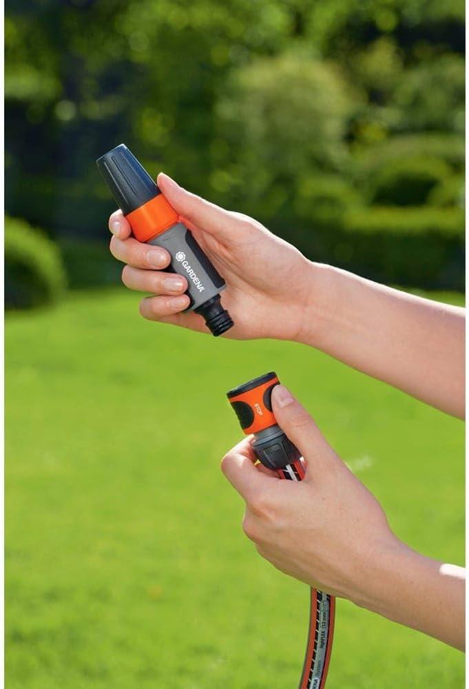imageGardena EcoLine Ncessaire de base Avec pistolet de nettoyage nez de robinet adaptateur raccord de tuyau et raccord aquastop pour arrosage et nettoyage rsistant aux UV et au gel 1890020Ncessaire de base