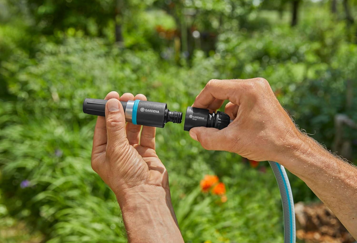 imageGardena EcoLine Ncessaire de base Avec pistolet de nettoyage nez de robinet adaptateur raccord de tuyau et raccord aquastop pour arrosage et nettoyage rsistant aux UV et au gel 1890020Ncessaire de base EcoLine
