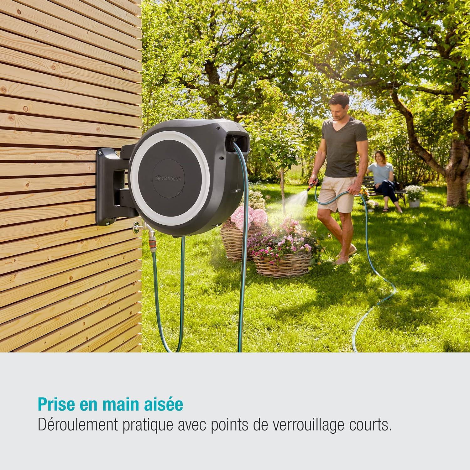 imageGardena Enrouleur de Tuyau Mural Rollup XL Blanc Longueur 35m 13mm Garantie 5 Ans Dvidoir pivotant 180 Kit Complet avec Lance raccord Tuyau et Support Mural Inclus 1863220Blanc