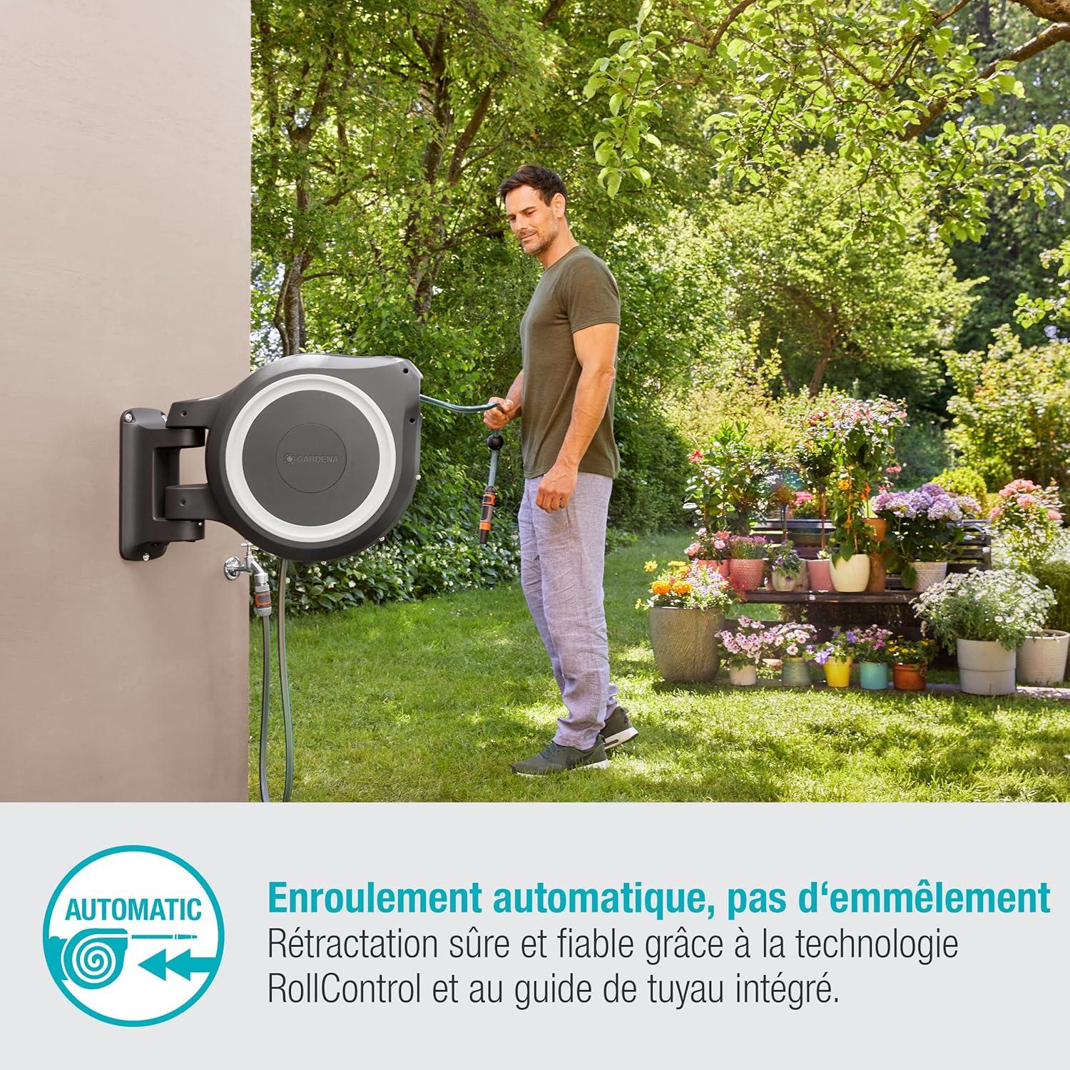 imageGardena Enrouleur de Tuyau Mural Rollup XL Blanc Longueur 35m 13mm Garantie 5 Ans Dvidoir pivotant 180 Kit Complet avec Lance raccord Tuyau et Support Mural Inclus 1863220Blanc