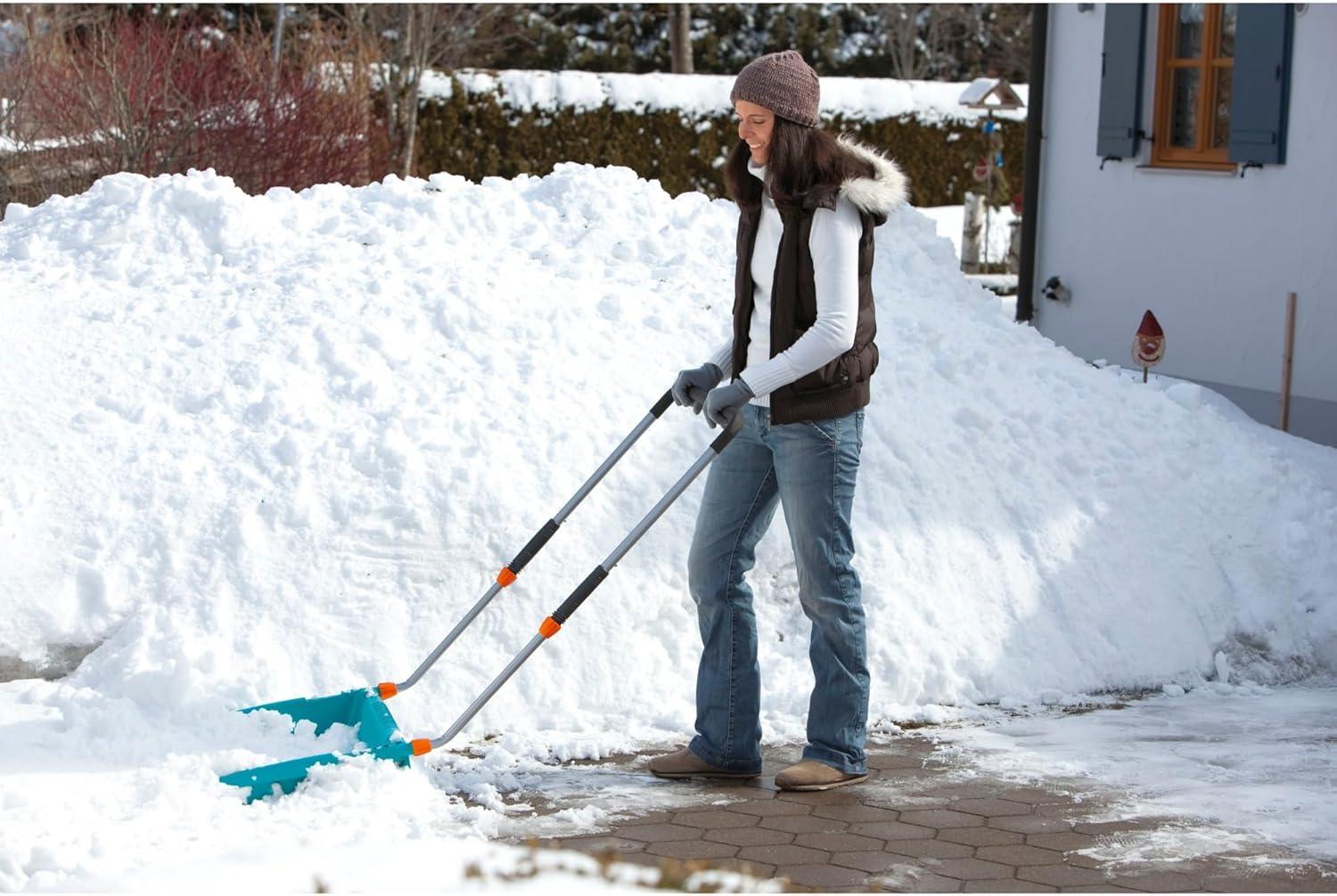imageGardena Pelle neige KST 50 combisystem pelle de dneigement avec bord en plastique rsistant labrasion lame en plastique rsistant au froid jusqu 40 C largeur de travail 50 cm 324120Traneau neige