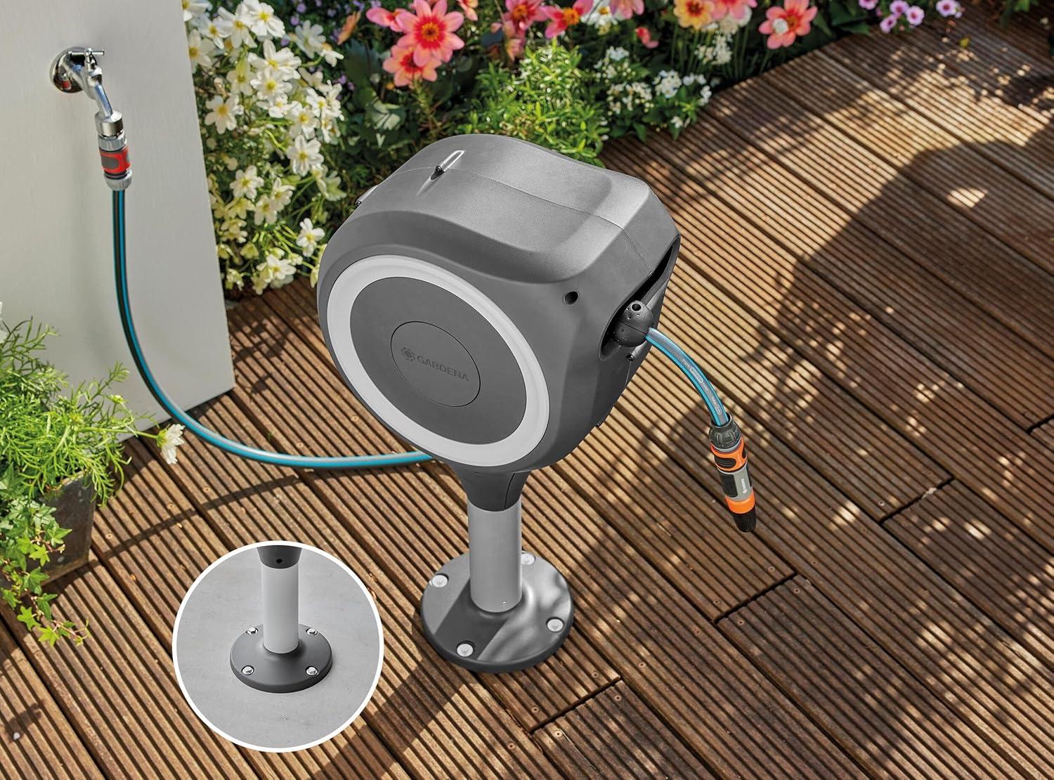 imageGardena RollUp XL 35m Solution darrosage flexible pour grands jardins avec coffre mural pivotant incluantun tuyau de qualit Gardena de 35m et une douchette de jardin Classic 1863260 18312332025