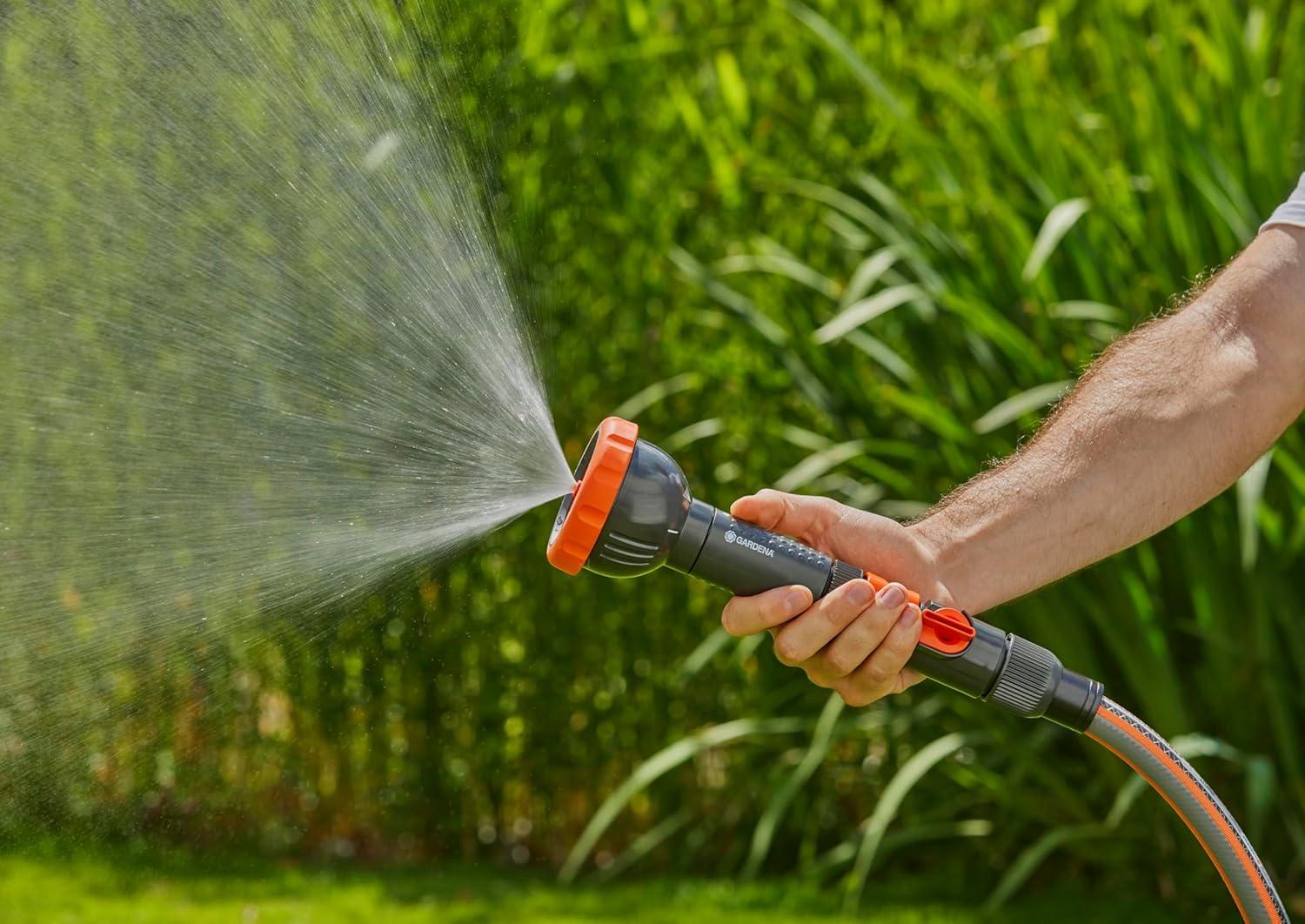 imageLancearrosoir grand dbit de Gardena lance de jardin pour un dbit deau lev avec jet deau rglable en continu 28472090 x 220 x 90 mm