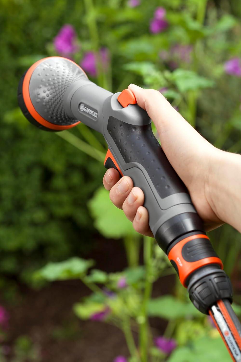 imagePistoletarrosoir pour plantes sensibles Comfort de Gardena pulvrisateur pour larrosage des fleurs des herbes et des semis rglable 1832120Pistoletarrosoir pour plantes sensibles