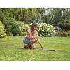Arroseur pour surfaces carrées AquaZoom Gardena S : Arroseur pour l’arrosage de surfaces de 9-150 m², portée 3-15 m, distance de jet 3-10 m, filtre métallique intégré (18710-20)(9 m² – max. 150 m²)