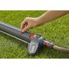Arroseur pour surfaces carrées AquaZoom Gardena S : Arroseur pour l’arrosage de surfaces de 9-150 m², portée 3-15 m, distance de jet 3-10 m, filtre métallique intégré (18710-20)(9 m² – max. 150 m²)