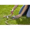Arroseur rotatif Mambo Comfort de Gardena : arroseur de pelouse pour un arrosage uniforme, gicleurs rotatifs de précision, pour des surfaces de jusqu&rsquo;à 310 m², portée max. du jet 20 m (2062-20)(Arroseur circulaire complet)
