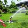 Arroseur-canon sur pic métallique Premium de Gardena : arroseur Premium pour l&rsquo;arrosage de surfaces jusqu&rsquo;à 490 m², réglage en continu de la portée jusqu&rsquo;à 12,5 m (8136-20)(Traîneau)