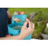 Gardena Épandeur à main : conteneur et épandeur manuel, idéal pour épandre facilement du sel, du sable ou des gravillons grâce à un système unique de dosage, utilisable aussi pour l&rsquo;engrais (3255-20)(Épandeur à main M)