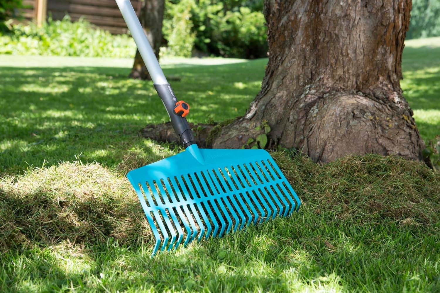 imageDresseBordures Combisystem de Gardena TailleBordures de pelouse Pratique avec Lame en Acier rsistant la Corrosion pour Tous Les Manches CS 314920Balairteau 43 cm