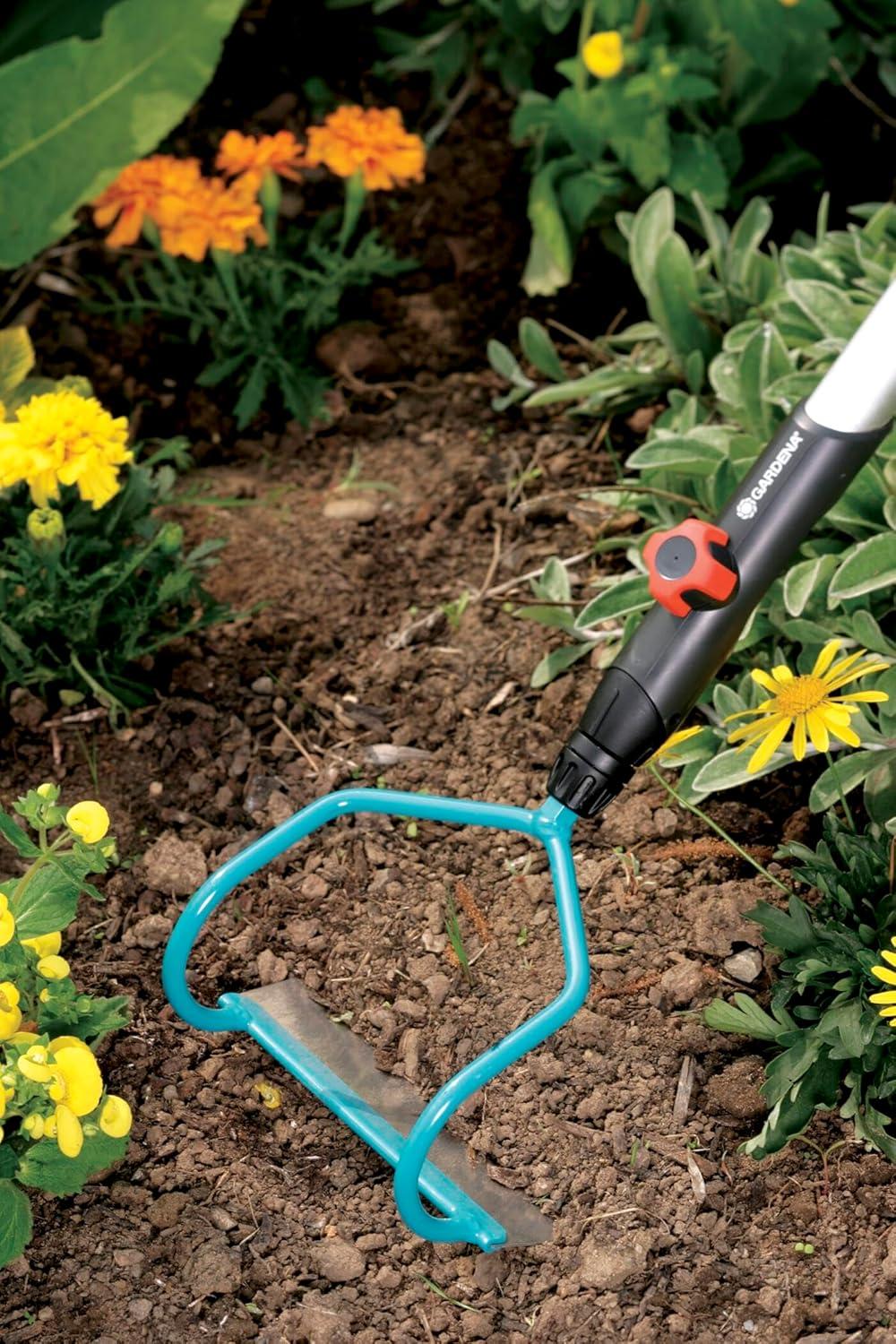 imageGardena Binette Combisystem outil idal pour arracher les mauvaises herbes sur les platesbandes forte densit de plantation largeur de travail 14 cm pour tous les manches cs 311220Rtissoire tirer branches 16 cm