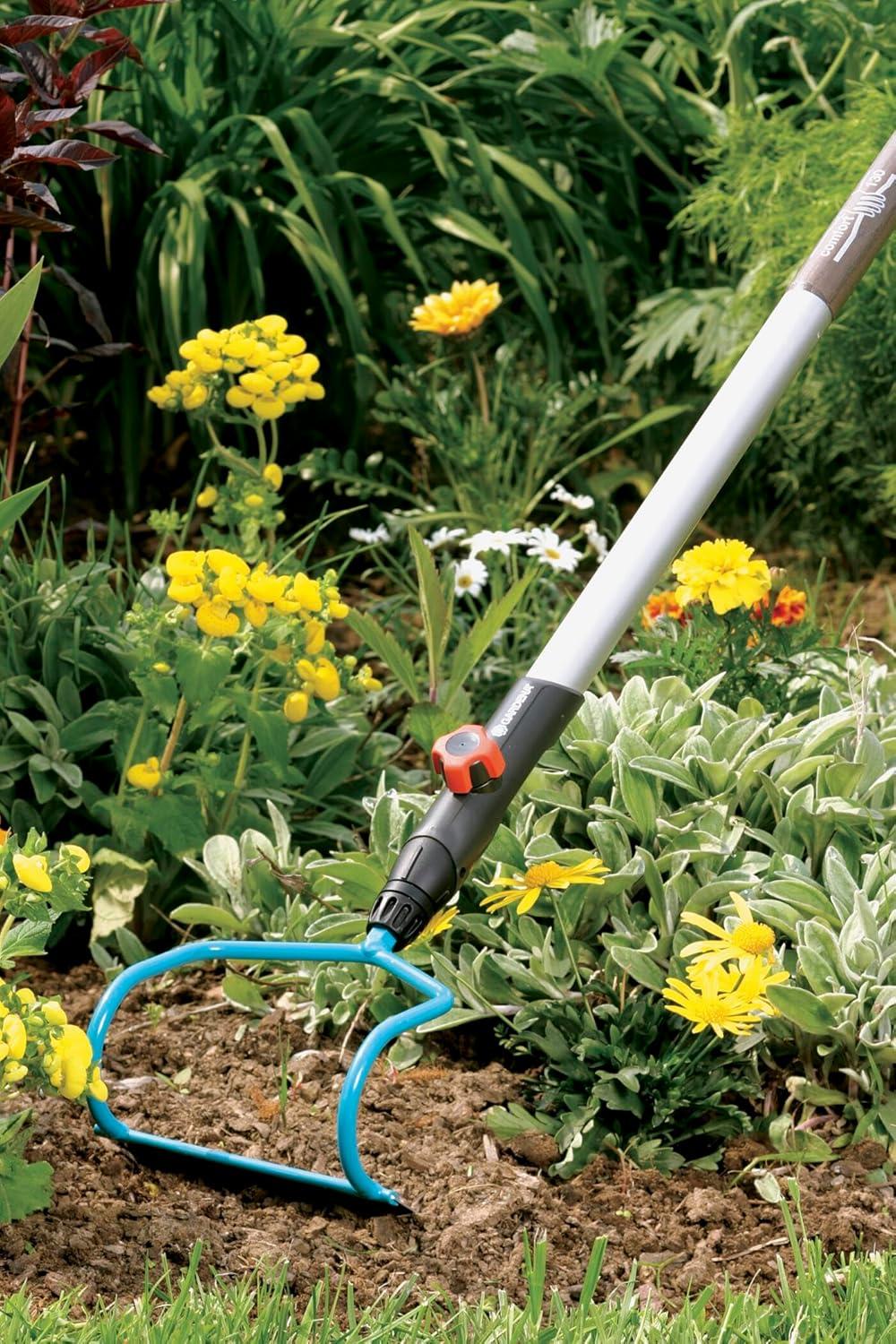 imageGardena Binette Combisystem outil idal pour arracher les mauvaises herbes sur les platesbandes forte densit de plantation largeur de travail 14 cm pour tous les manches cs 311220Rtissoire tirer branches 16 cm