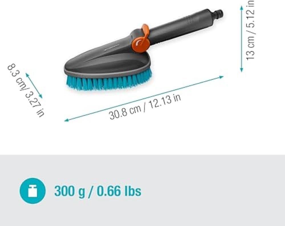 imageGardena Cleansystem Brosse de Lavage Main M Dure Brosse avec raccord de Tuyau pour Petites Surfaces ampamp Surfaces Peu sensibles Utilisation avec Une Main avec dbit rglable 1884620Klassische Kompaktwaschbrste mit Regulier