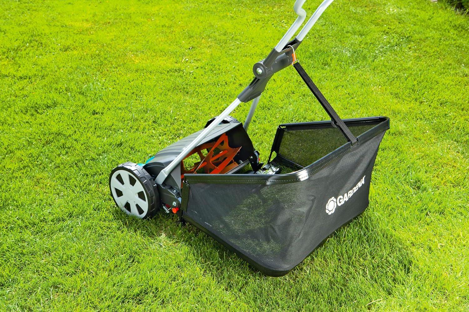 imageGardena Gardening Tools Estndar 22 x 14 x 47 cmLargeur de travail 40 cm jusqu 250 m2