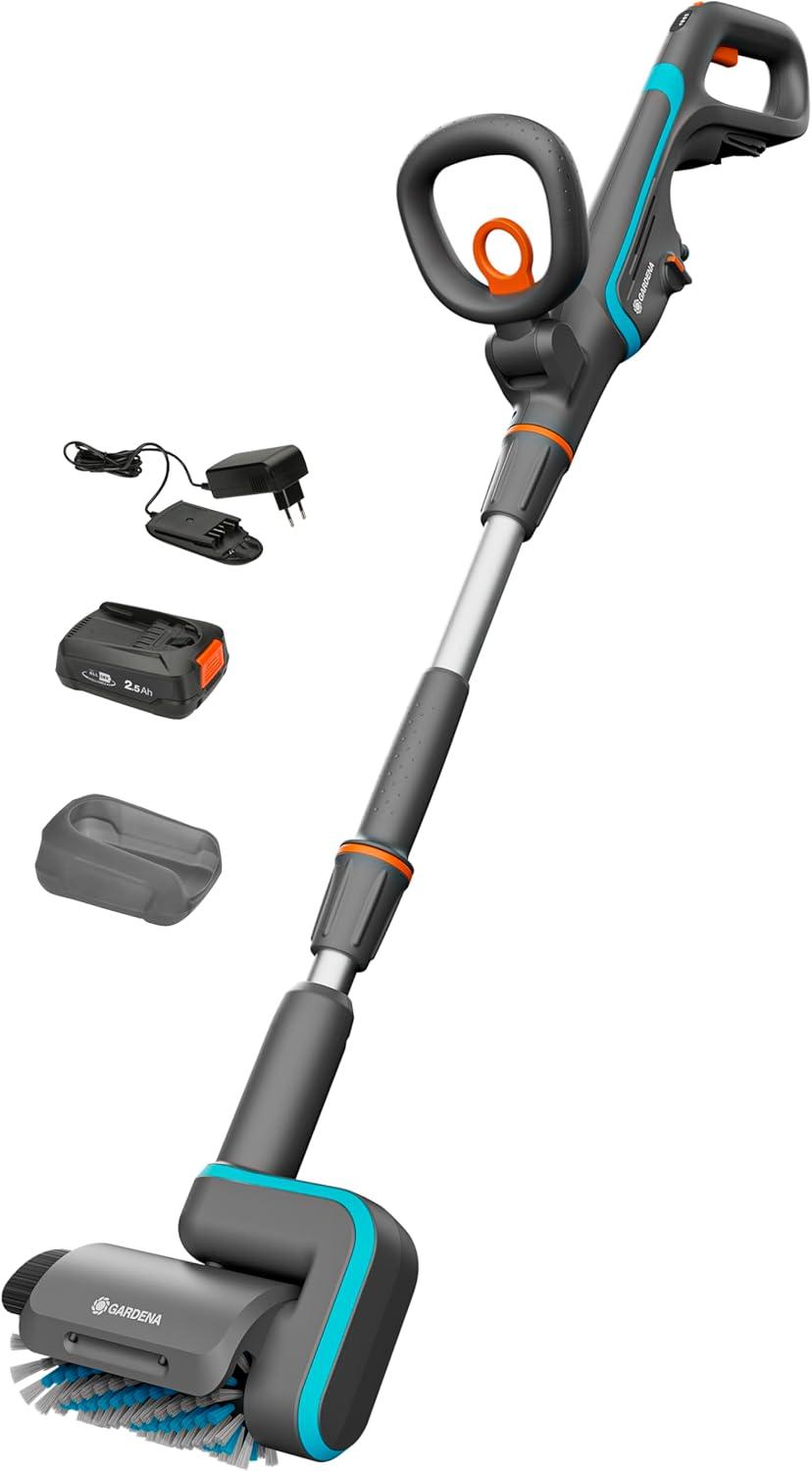 imageGardena Nettoyeur de terrasses multifonction sur batterie AquaBrush Patio 0318V P4A solo appareil de nettoyage sur batterie nettoyage humide des sols de terrasses sans batterie 1484155