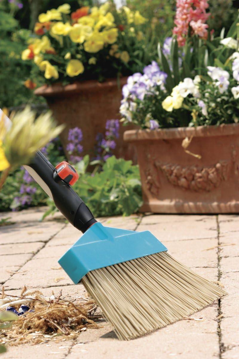 imageGardena Poinons combins balayage de lingot en intrieur largeur de travail de 34 cm poils poils en plastique ameublement par des bords arrondis 363020Terassenbesen