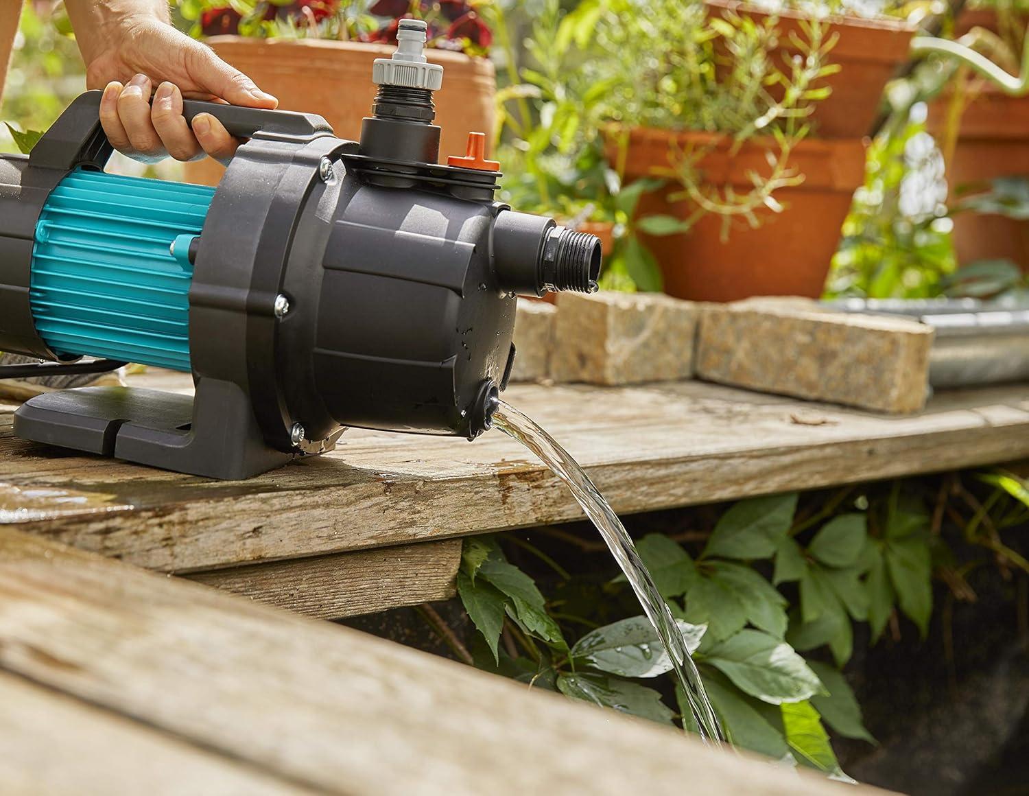 imageGardena Pompe de jardin 37004 P Basic Pompe darrosage dbit 3700 lh puissance 800 W longue dure de vie grce un arbre en inox botier en fonte possibilit de raccord arroseur 901547