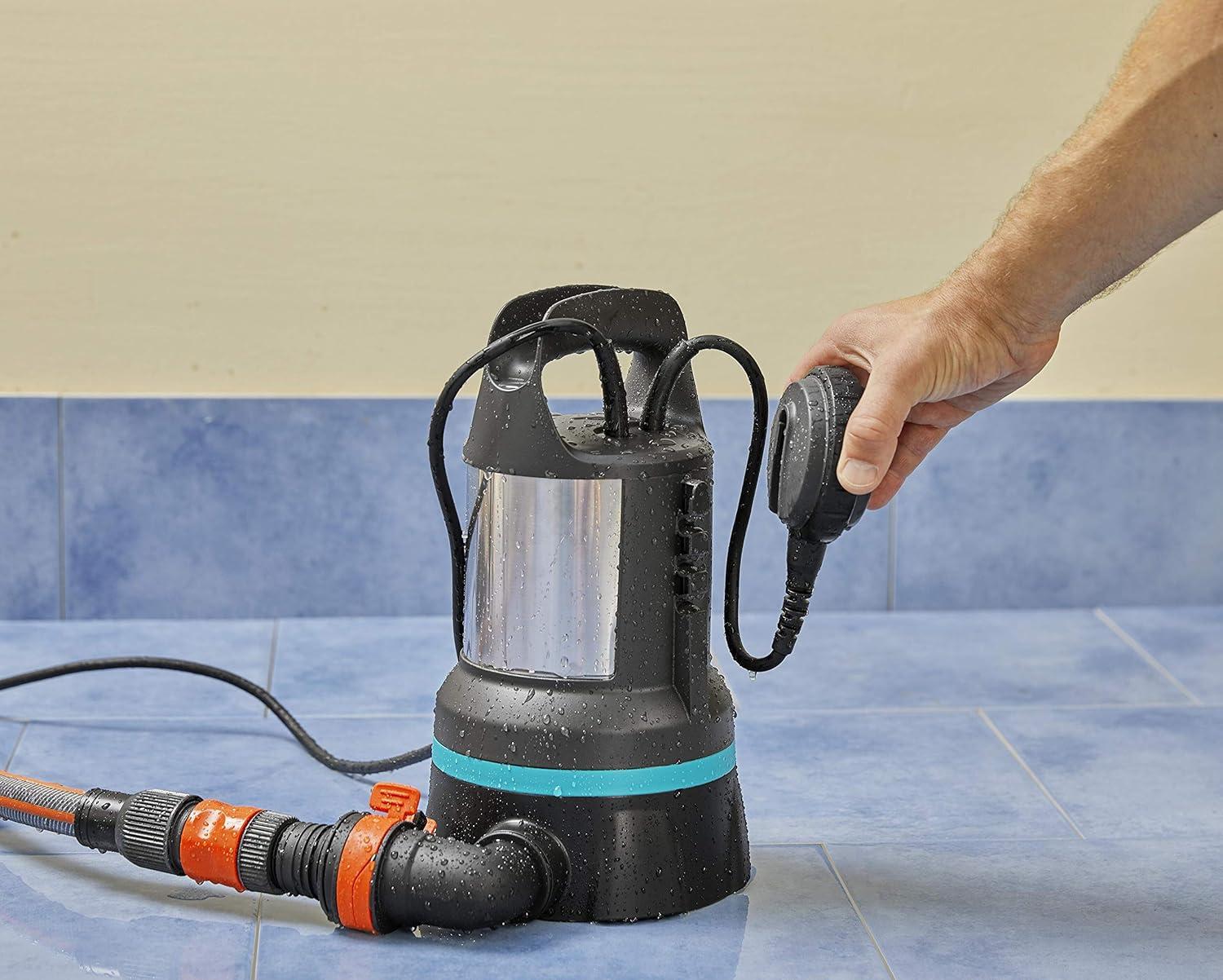 imageGardena Pompe submersible eau claire 8600 Acier inoxydable Noir Bleu jusqu 8600 lh Flotteurjusqu 11000 lh Flotteur