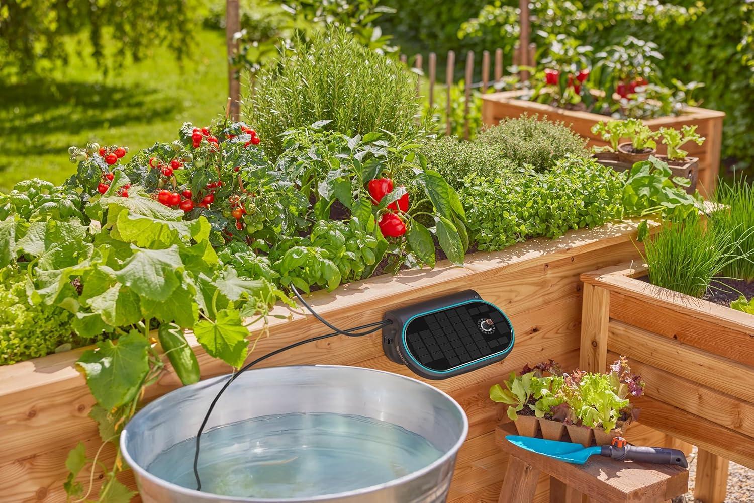 imageGardena Systme dirrigation solaire AquaBloom L Set systme dirrigation automatique