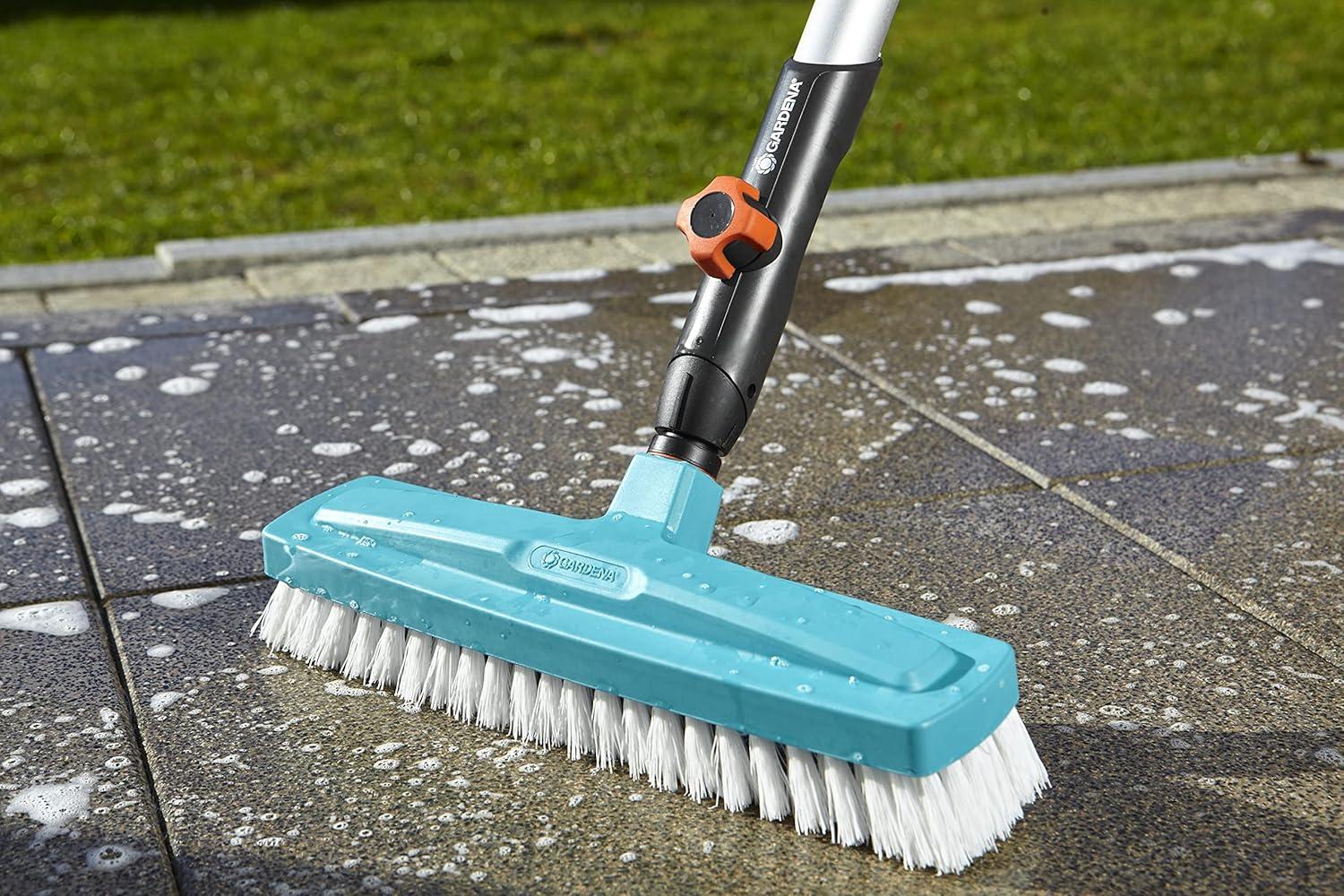 imageGardena combisystem purateurOutil optimal pour le nettoyage de la maison une largeur de travail de 30cm une tact de polypropylne hautement lastique des meubles et des artes arrondies 36392035x30x16 cm