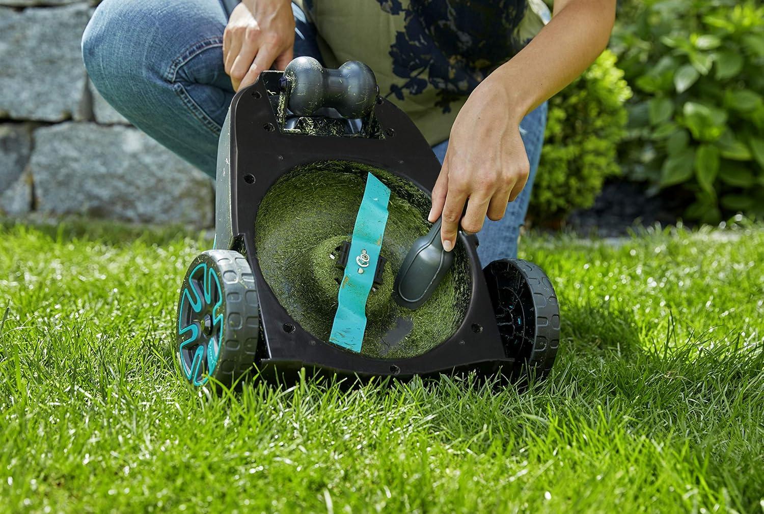 imageLame de rechange Gardena lame pour la tondeuse sans fil HandyMower Li1822 acier tremp revtement par poudre accessoires dorigine Gardena turquoise 410520