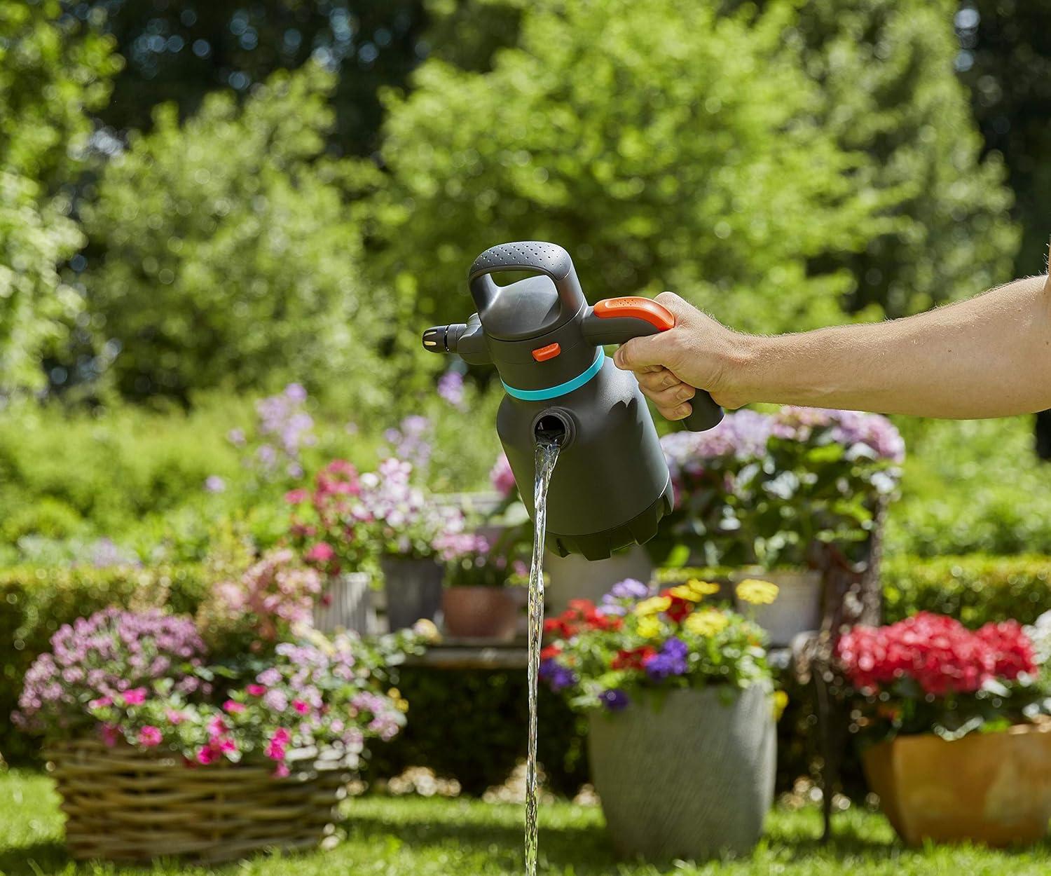 imagePulv press 5 l Comfort Gardena Pulv pressi et surface de marche intgre poigne de lance avec fonction de verrouillage bandouliresoupape de surpression 11130201 25l