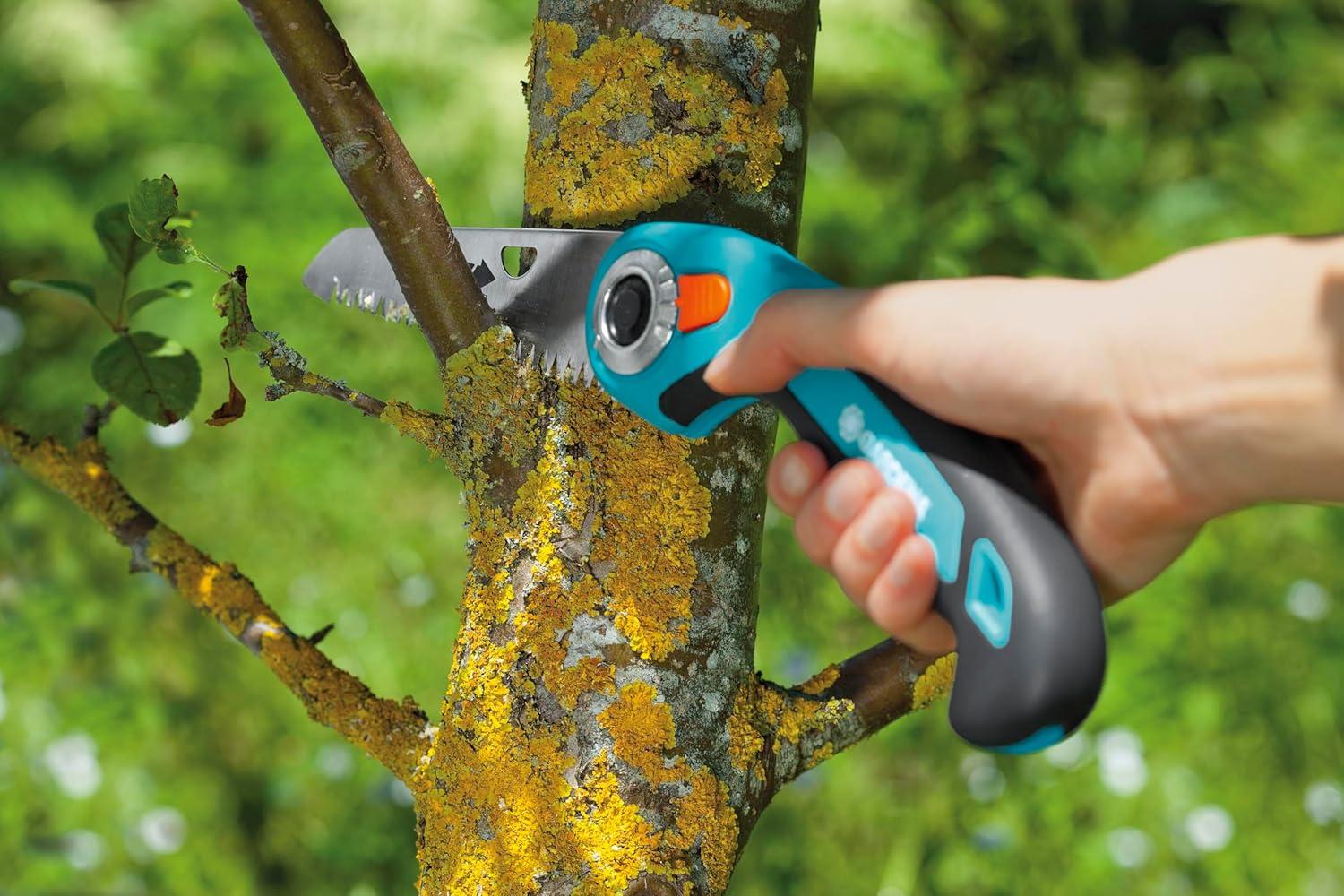 imageScie arque Combisystem 300 PP de Gardena scie branche pour des coupes de branches optimales longueur de lame 315 mm bute antidrapante denture de prcision avec afftage des 2 cts 873888135 mm