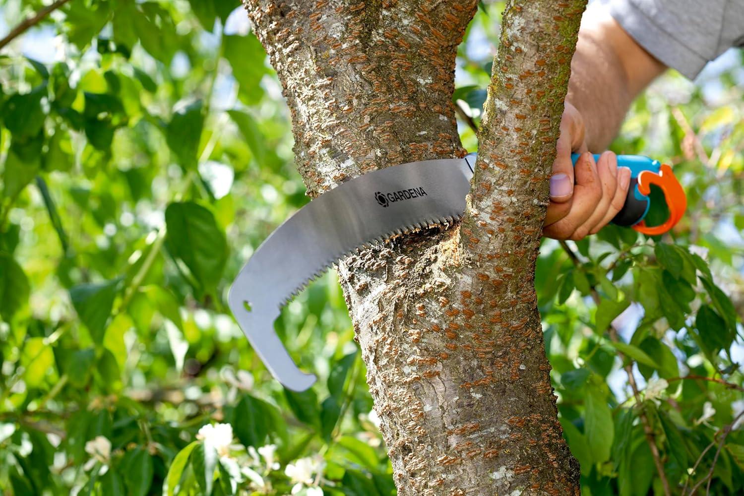 imageScie arque Combisystem 300 PP de Gardena scie branche pour des coupes de branches optimales longueur de lame 315 mm bute antidrapante denture de prcision avec afftage des 2 cts 873888315 mm