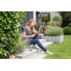 Balai à gazon Combisystem de Gardena : balai à main pour ramasser les déchets de jardin, largeur de travail 12 cm, en acier de qualité, poignée ergonomique, protection contre la corrosion (8919-20)(Griffe à fleurs)