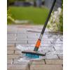 Gardena Cleansystem Brosse à Manche Dure : Brosse pour Le Nettoyage intensif des Surfaces Peu sensibles, Poils de différentes Longueurs, raccord au Manche Cleansystem, Grandes Surfaces (18816-20)(Simple)