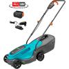Gardena set tondeuse à gazon sans fil PowerMax 37/36V P4A, prêt à l’emploi: Tondeuse <350 m², largeur coupe 37 cm, volume bac 45 l, rég. central haut. coupe, moteur PowerPlus mode éco (14638-20)(30cm)