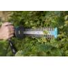 Taille-haies électrique EasyCut 500/55 de Gardena : taille-haies électrique avec moteur de 500 W, 55 cm de longueur de lame, écartement des dents de 18 mm, butée de protection (9832-20)(Longueur de lame: 50 cm | 450 W)