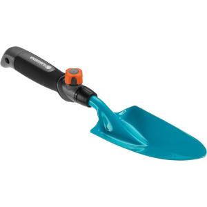 Balai à gazon Combisystem de Gardena : balai à main pour ramasser les déchets de jardin, largeur de travail 12 cm, en acier de qualité, poignée ergonomique, protection contre la corrosion (8919-20)(Transplantoir)