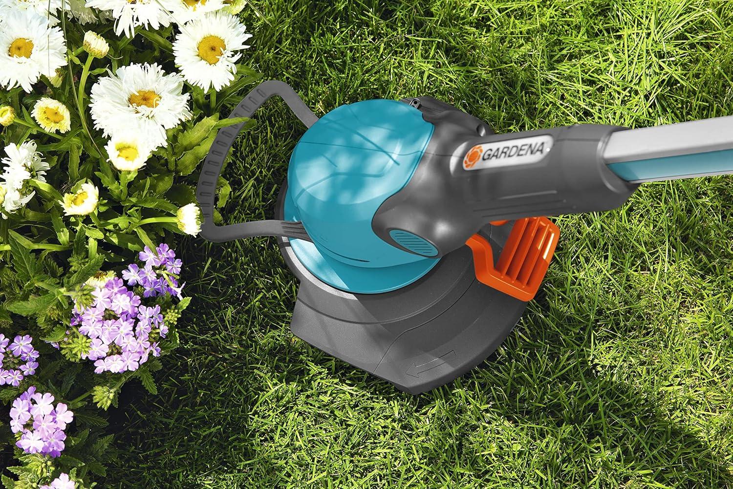 imageGardena Couvercle pour CoupeBordures Turbo SmallCut Art n 2401 pice de Rechange Originale Gardena pour la Protection de la tte de Tonte 0532820pour larticle n 9807 9808 9809