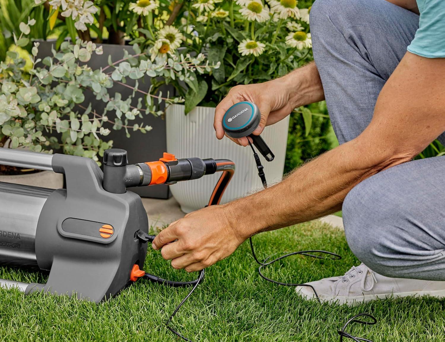 imageGardena Pompe de jardin 6300 SilentComfort pompe darrosage trs silencieuse contrlable via une application dbit 6300 lh protection contre la marche sec acier inoxydable 905820