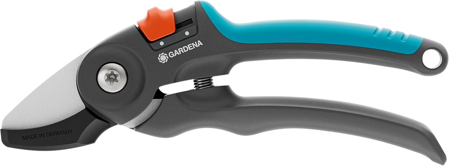 imageGardena Scateur de jardin PremiumCut coupe enclume pour bois sec diamtre de coupe 20 mm poignes ergonomiques lames PowerCoating fabriqu en Allemagne 1224020Poignes ouverture fixe