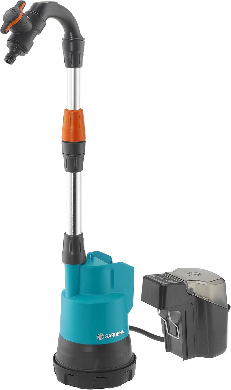 imageGardena pompe pour collecteur deau de pluie 20002 Li18 pompe immerge filtre intgr dbit de 2 000 lh puissante avec batterie 1749612000 lh sans Batterie
