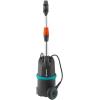 Pompe pour collecteur d’eau de pluie Gardena 4700/2 inox avec câble : pompe immergée, filtre intégré, débit 4 700 l/h, boîtier inox, vanne de régulation pour la quantité d’eau (1764-20)(4.000 l/h – avec câble)